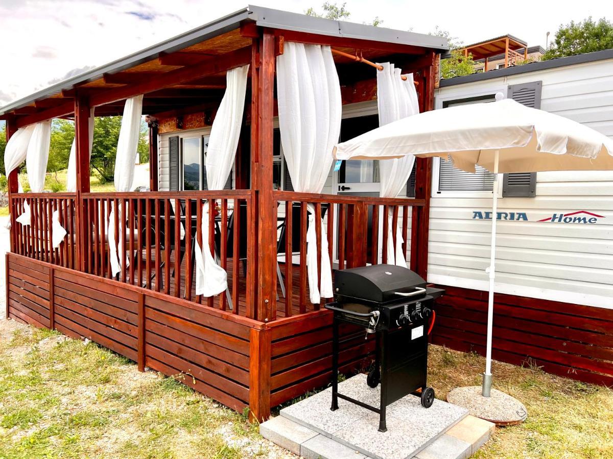 Mobile Home Nebo Luxus Klenovica Kültér fotó