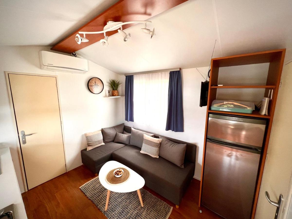 Mobile Home Nebo Luxus Klenovica Kültér fotó