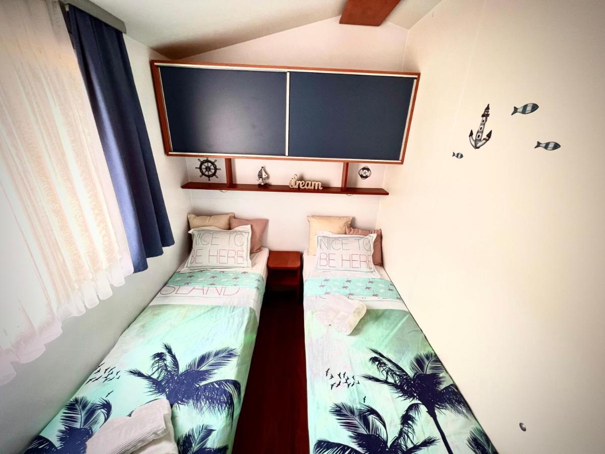 Mobile Home Nebo Luxus Klenovica Kültér fotó