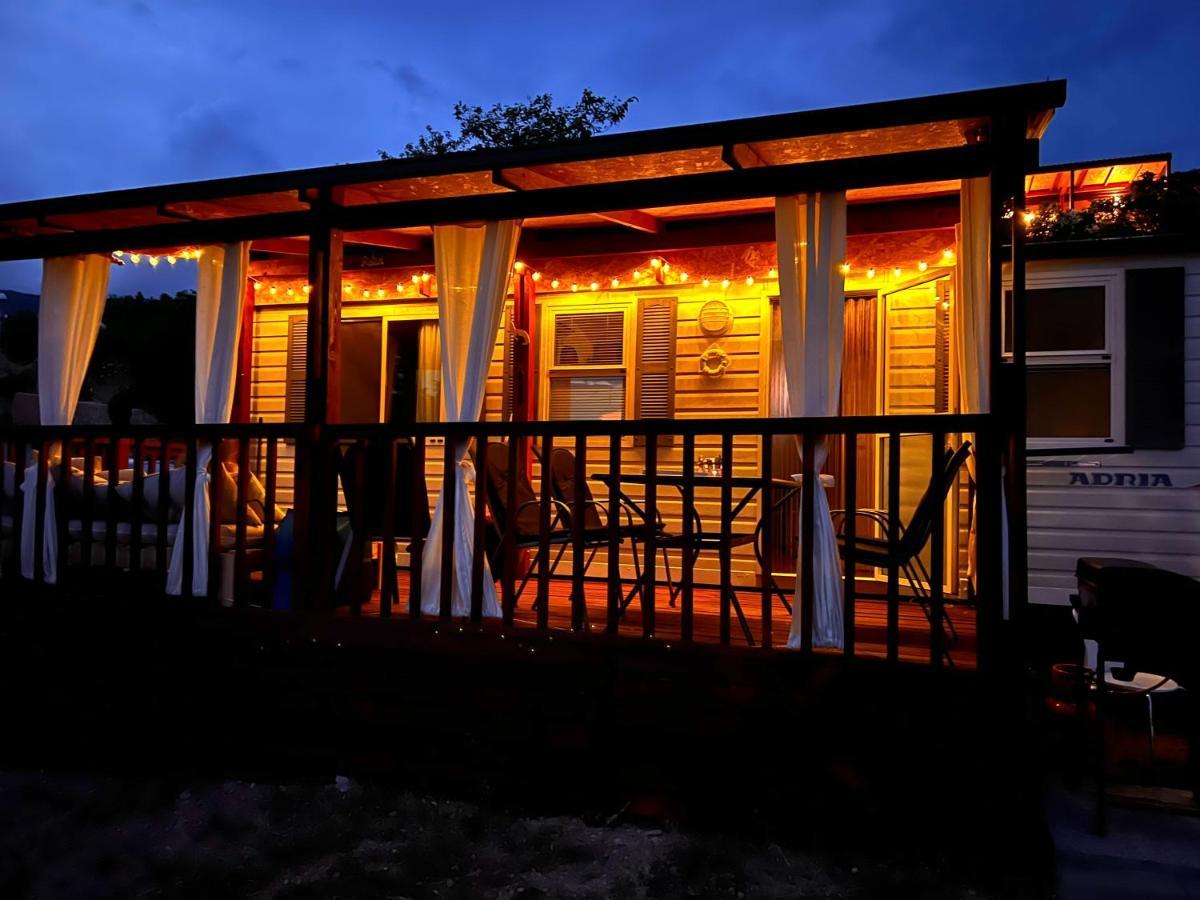 Mobile Home Nebo Luxus Klenovica Kültér fotó